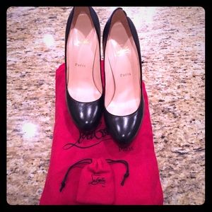 💯Authentic Christian Louboutin Bianca Pumps